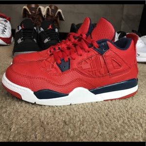 Jordan Retro 4